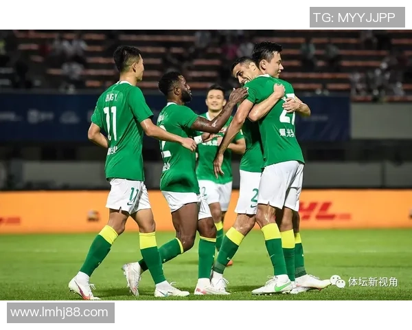 武汉篮球队以53分领跑欧锦赛积分榜展现强劲实力