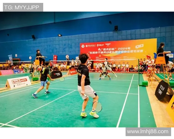 深圳羽毛球队在杯赛中的实力展现与未来发展潜力分析 深圳羽毛球队在杯赛中的实力展现与未来发展潜力分析